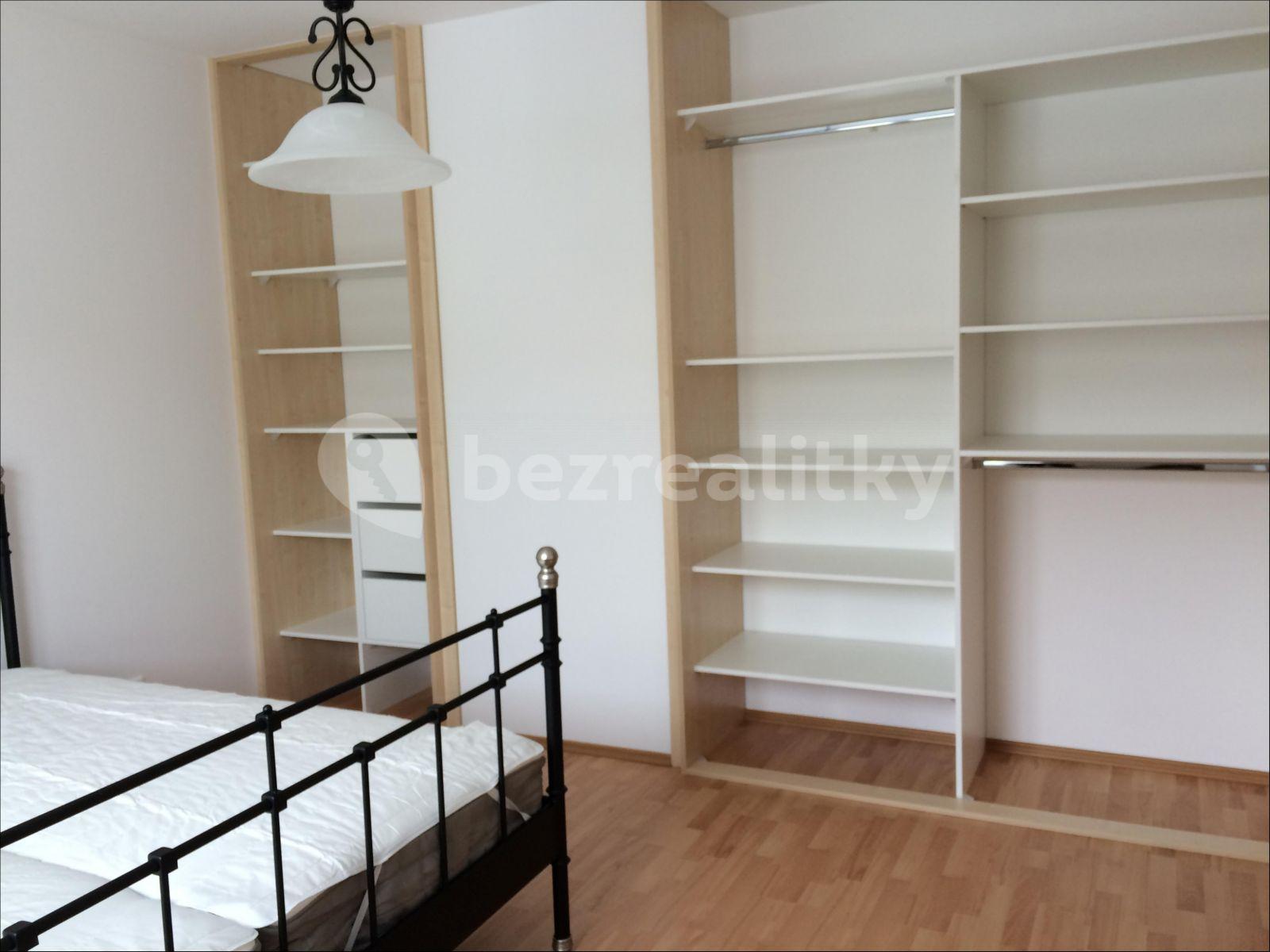 1 bedroom with open-plan kitchen flat to rent, 60 m², V Uličce, Brandýs nad Labem-Stará Boleslav, Středočeský Region