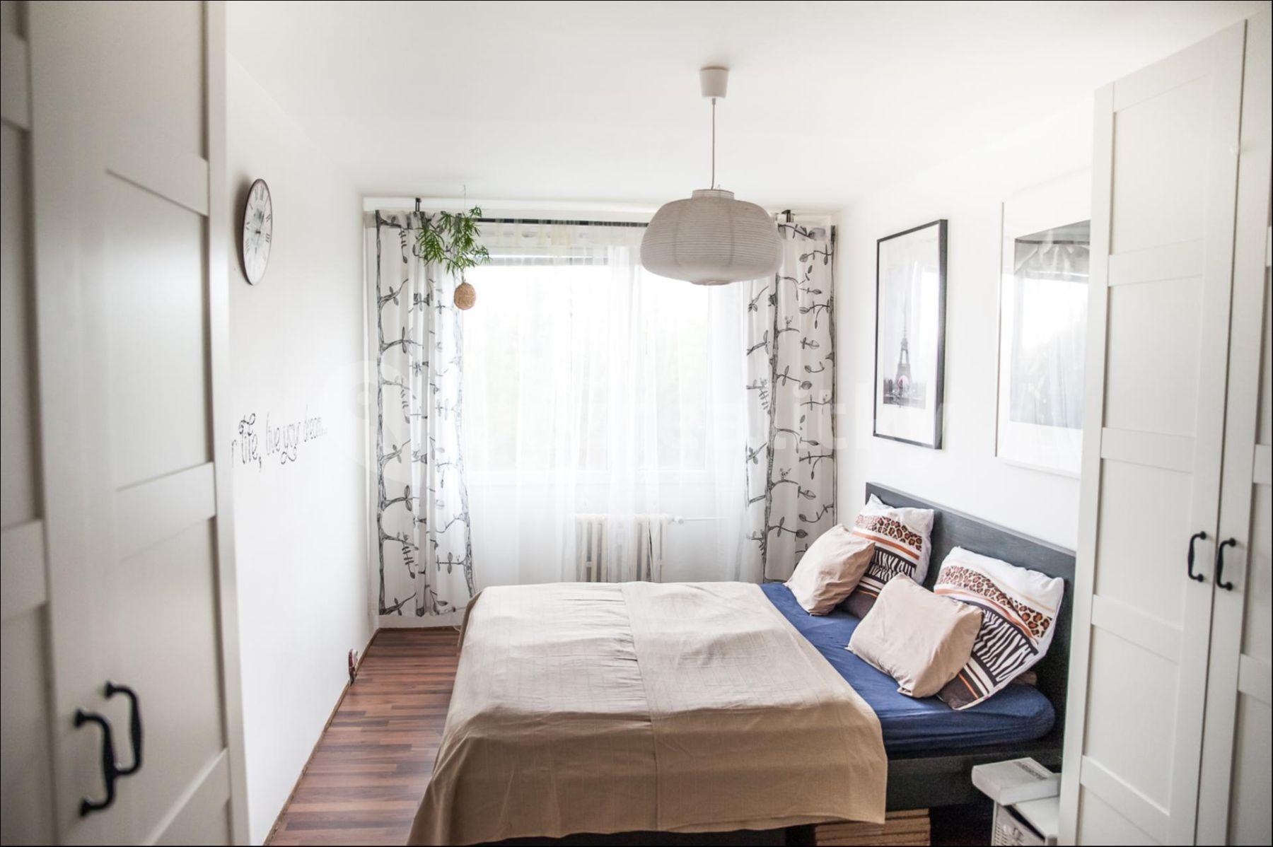 2 bedroom flat to rent, 64 m², Bojasova, Prague, Prague