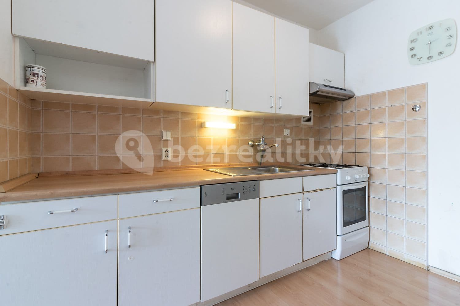 1 bedroom with open-plan kitchen flat to rent, 48 m², Bernolákova, Prague, Prague