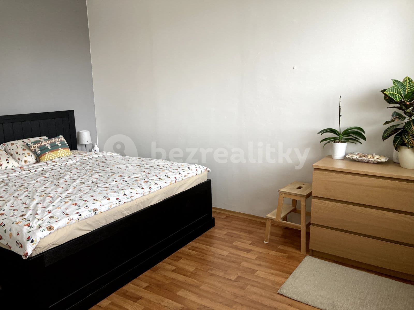 1 bedroom with open-plan kitchen flat to rent, 44 m², Střekovská, Prague, Prague