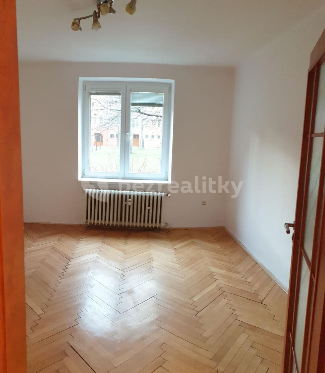 3 bedroom flat to rent, 81 m², Bratří Čapků, Příbram, Středočeský Region