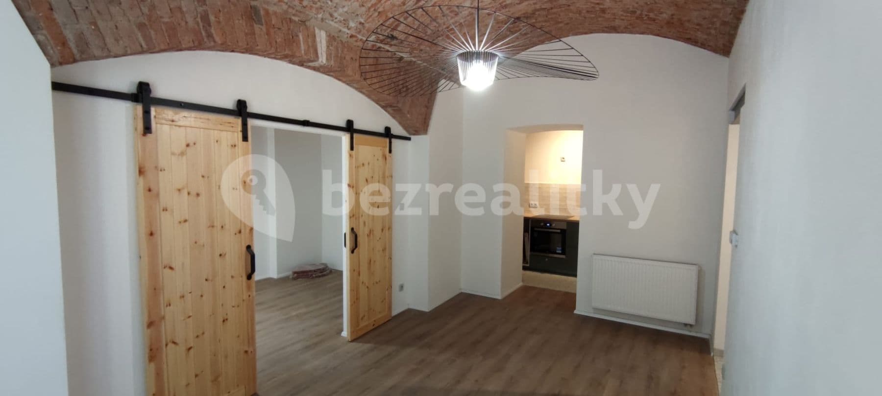 2 bedroom flat to rent, 60 m², Rostislavova, Prague, Prague