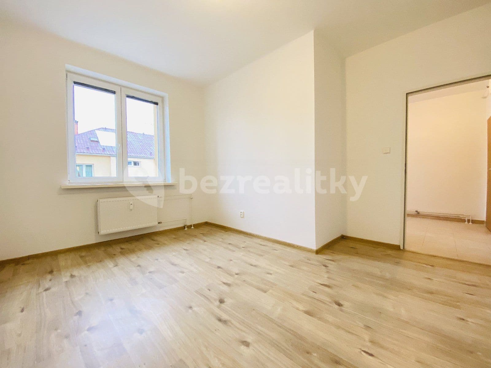 1 bedroom with open-plan kitchen flat to rent, 46 m², Boháčova, Ostrava, Moravskoslezský Region