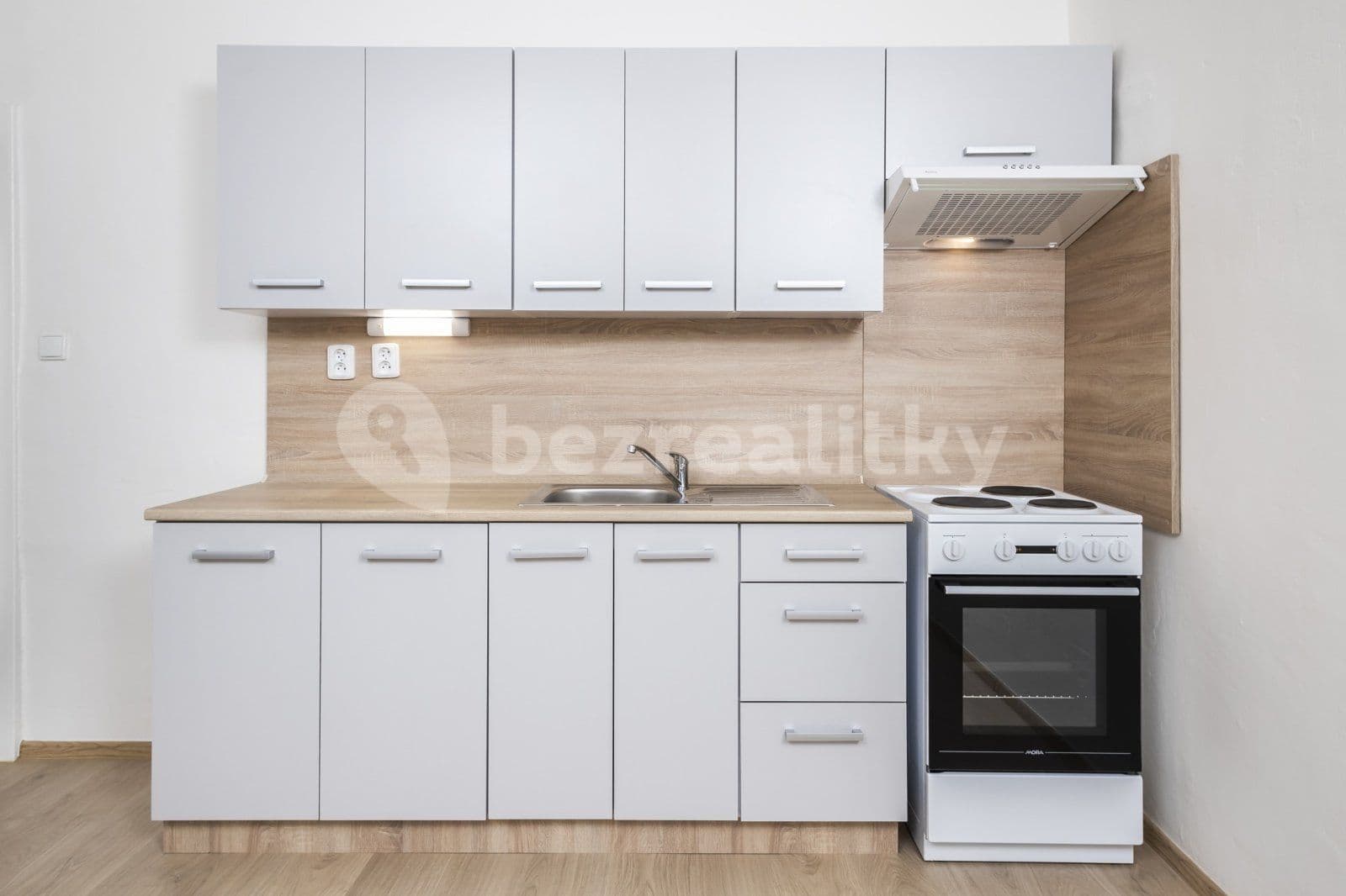 1 bedroom with open-plan kitchen flat to rent, 46 m², Boháčova, Ostrava, Moravskoslezský Region