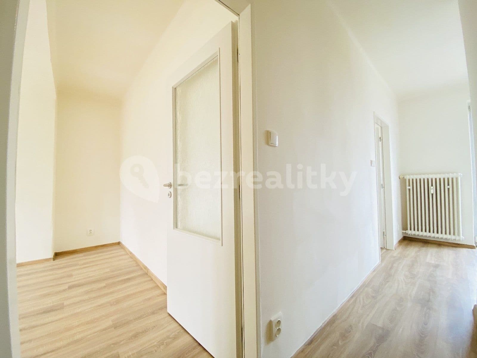2 bedroom flat to rent, 50 m², U Hájenky, Ostrava, Moravskoslezský Region