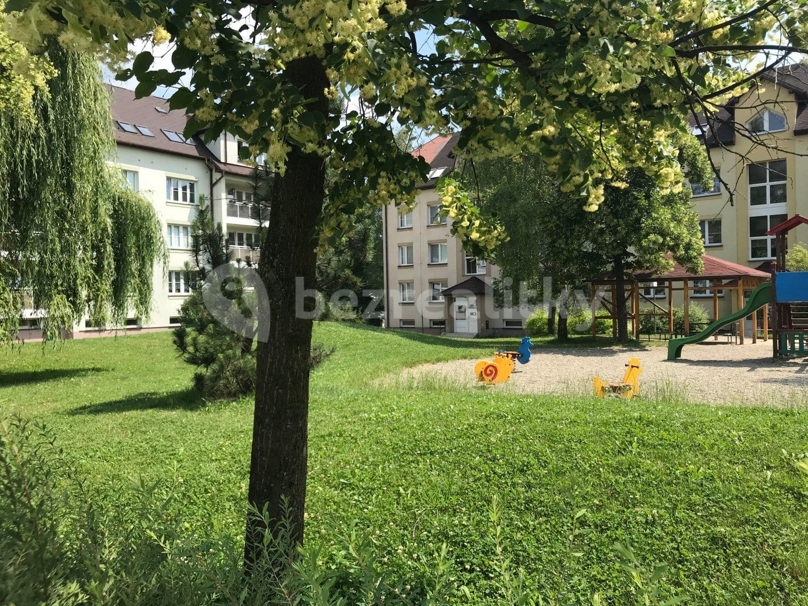 Studio flat to rent, 29 m², Dr. Glazera, Horní Suchá, Moravskoslezský Region