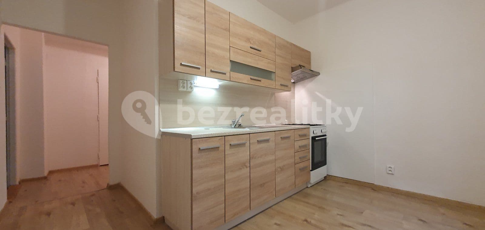 2 bedroom flat to rent, 51 m², Karla Čapka, Havířov, Moravskoslezský Region