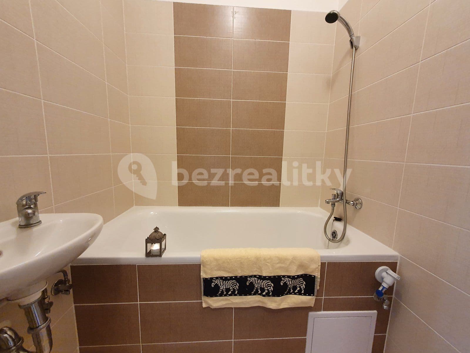 2 bedroom flat to rent, 51 m², Karla Čapka, Havířov, Moravskoslezský Region