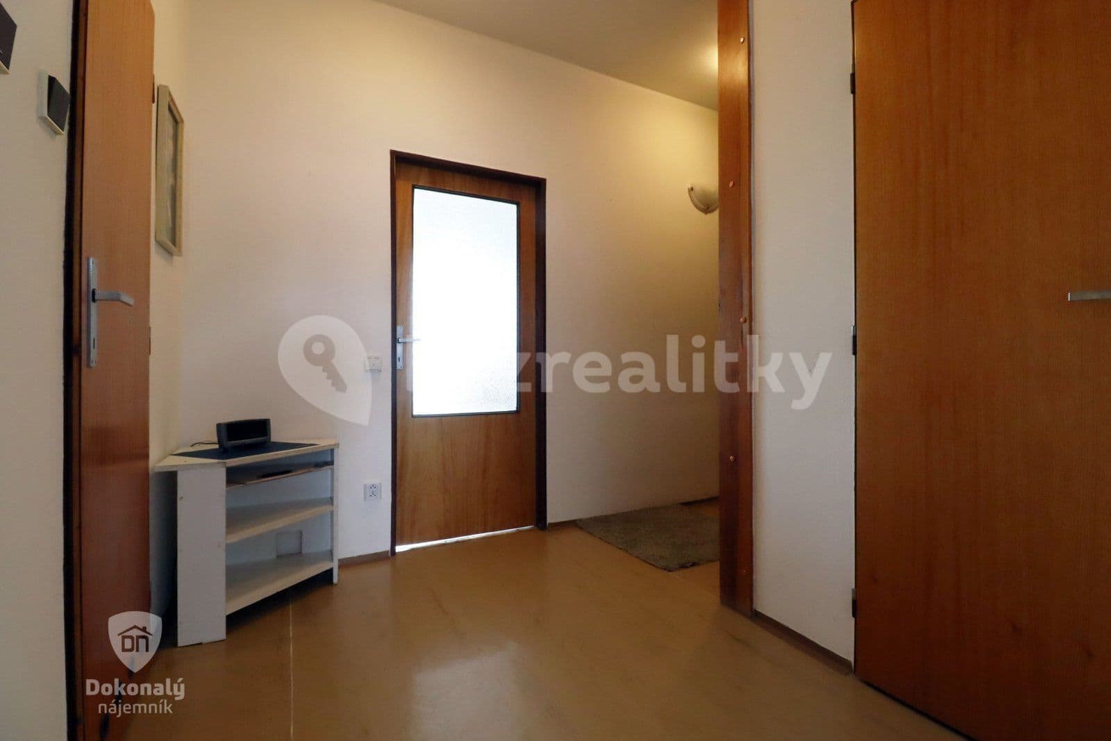 2 bedroom flat to rent, 71 m², Na Mlejnku, Prague, Prague
