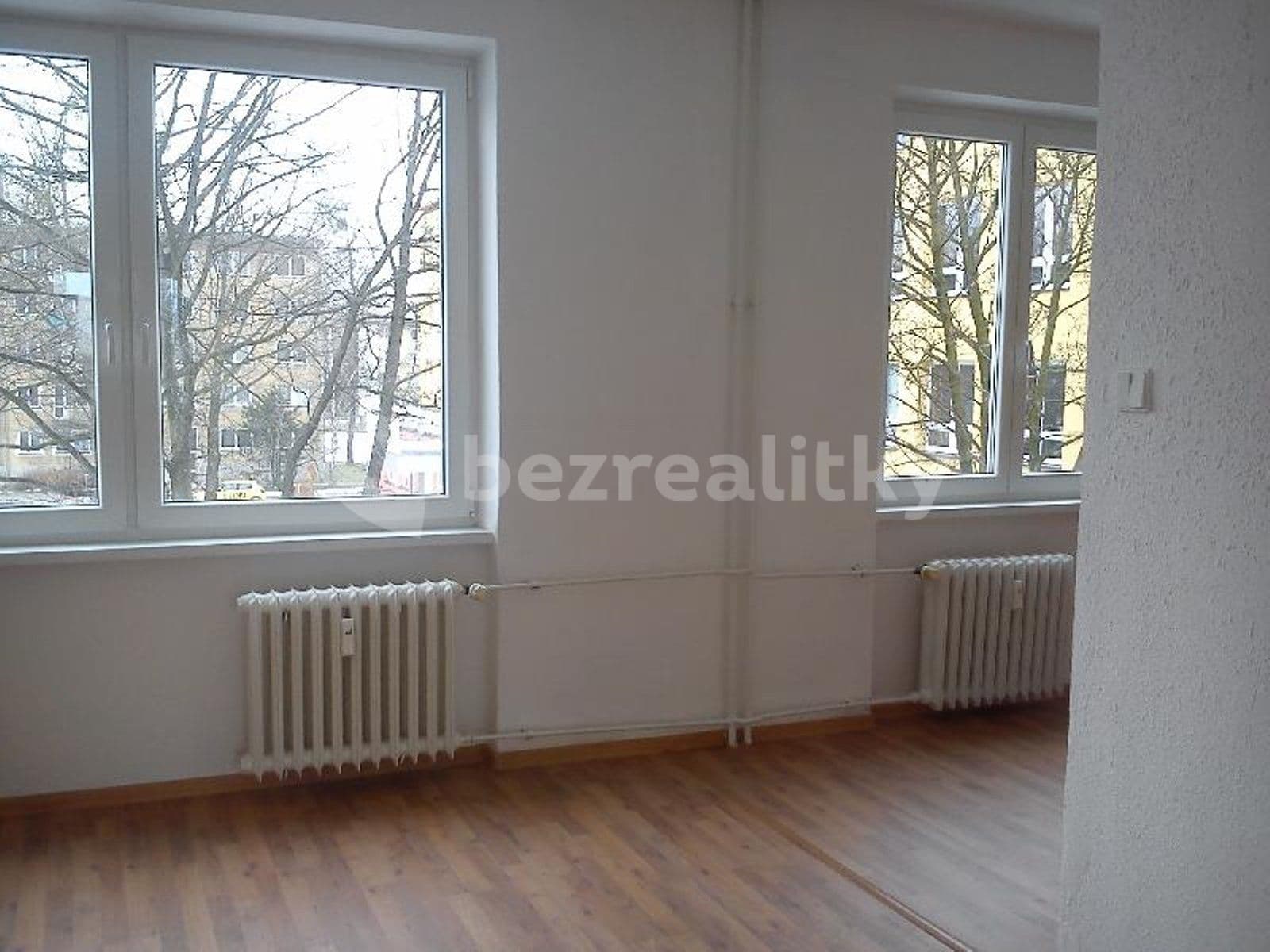 4 bedroom flat to rent, 73 m², Karla Čapka, Havířov, Moravskoslezský Region