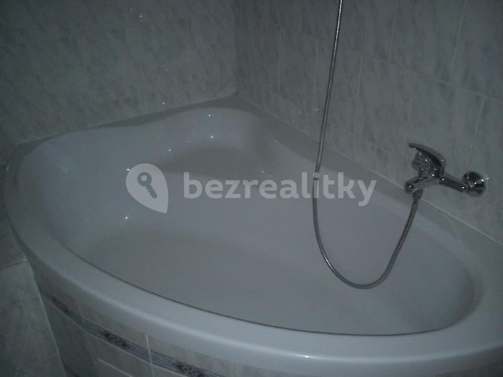 4 bedroom flat to rent, 73 m², Karla Čapka, Havířov, Moravskoslezský Region