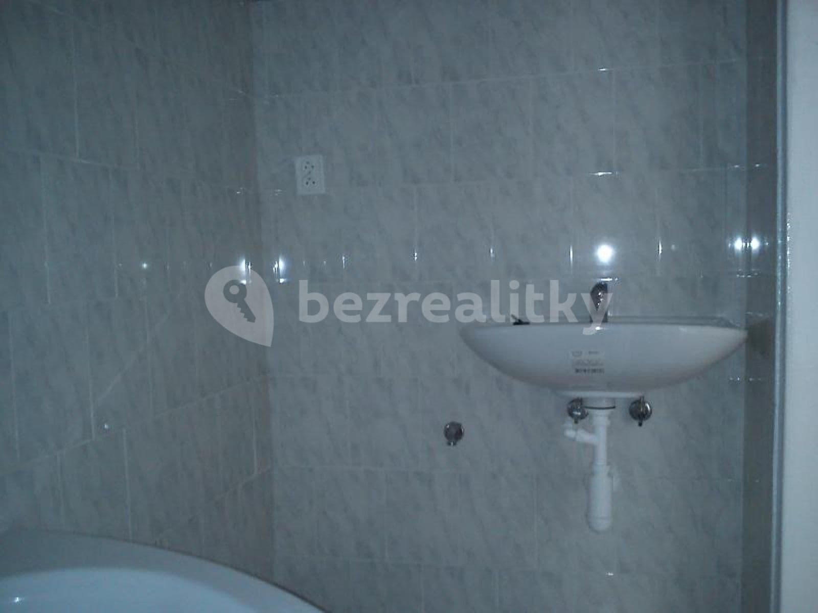 4 bedroom flat to rent, 73 m², Karla Čapka, Havířov, Moravskoslezský Region