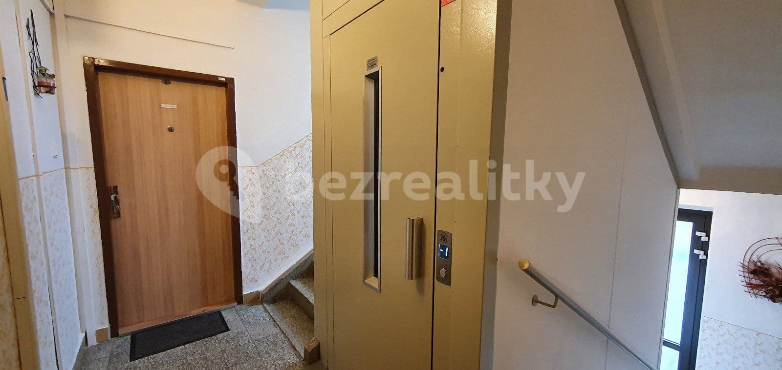 4 bedroom flat to rent, 73 m², Karla Čapka, Havířov, Moravskoslezský Region
