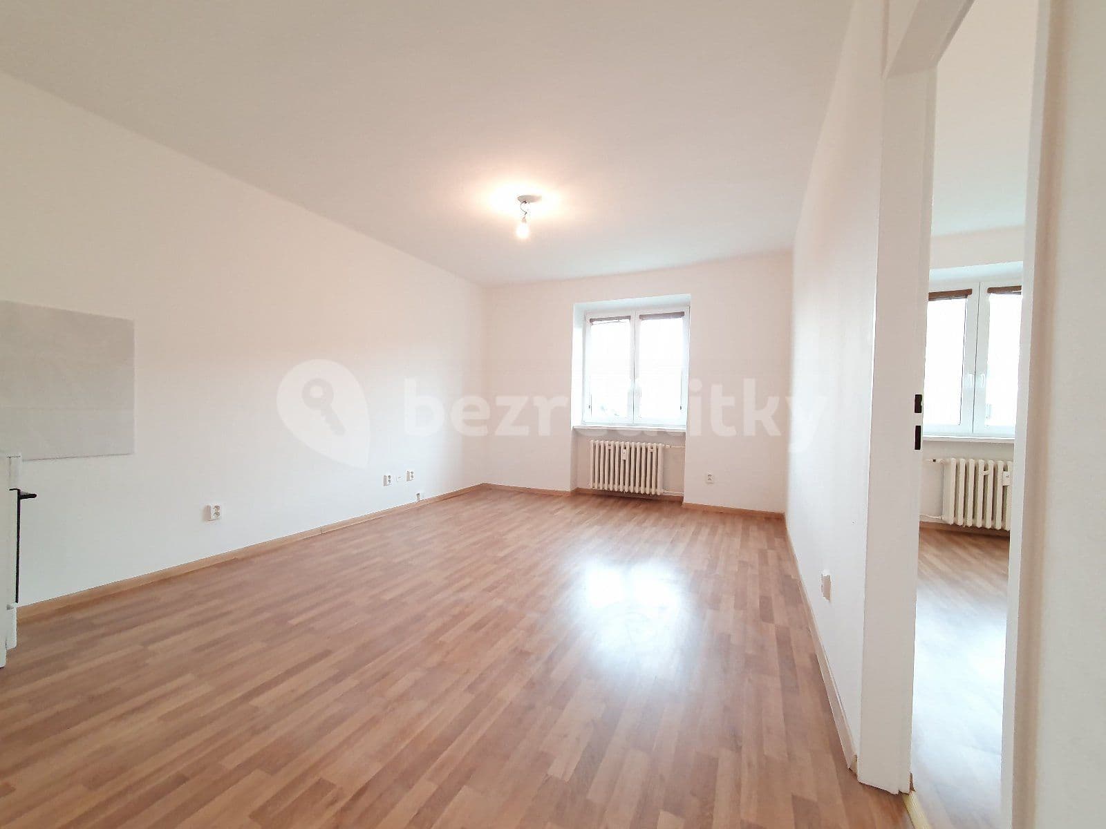 1 bedroom flat to rent, 41 m², Hlavní třída, Havířov, Moravskoslezský Region