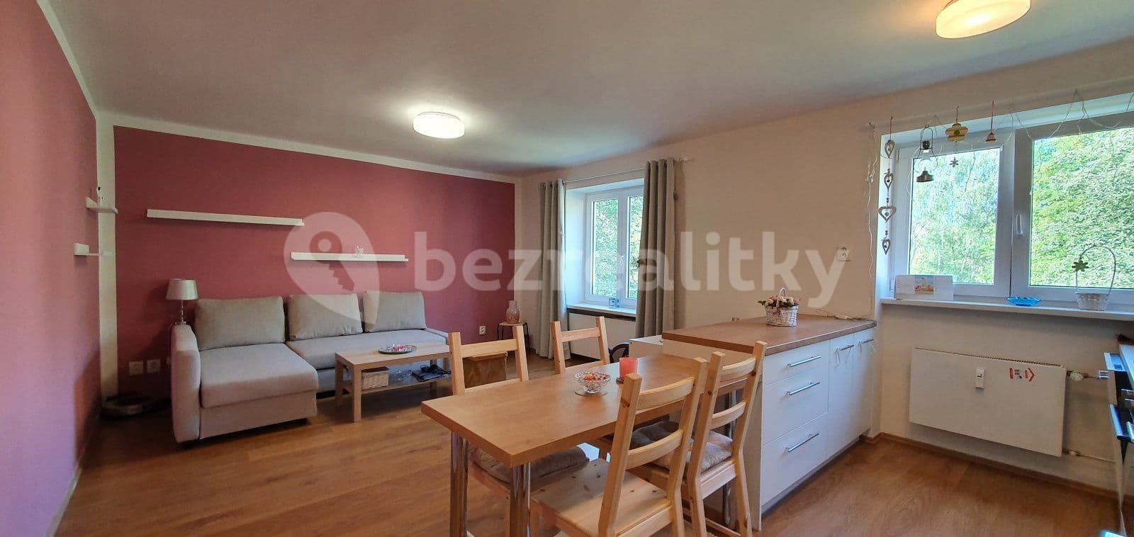 2 bedroom with open-plan kitchen flat to rent, 69 m², Na Nábřeží, Havířov, Moravskoslezský Region