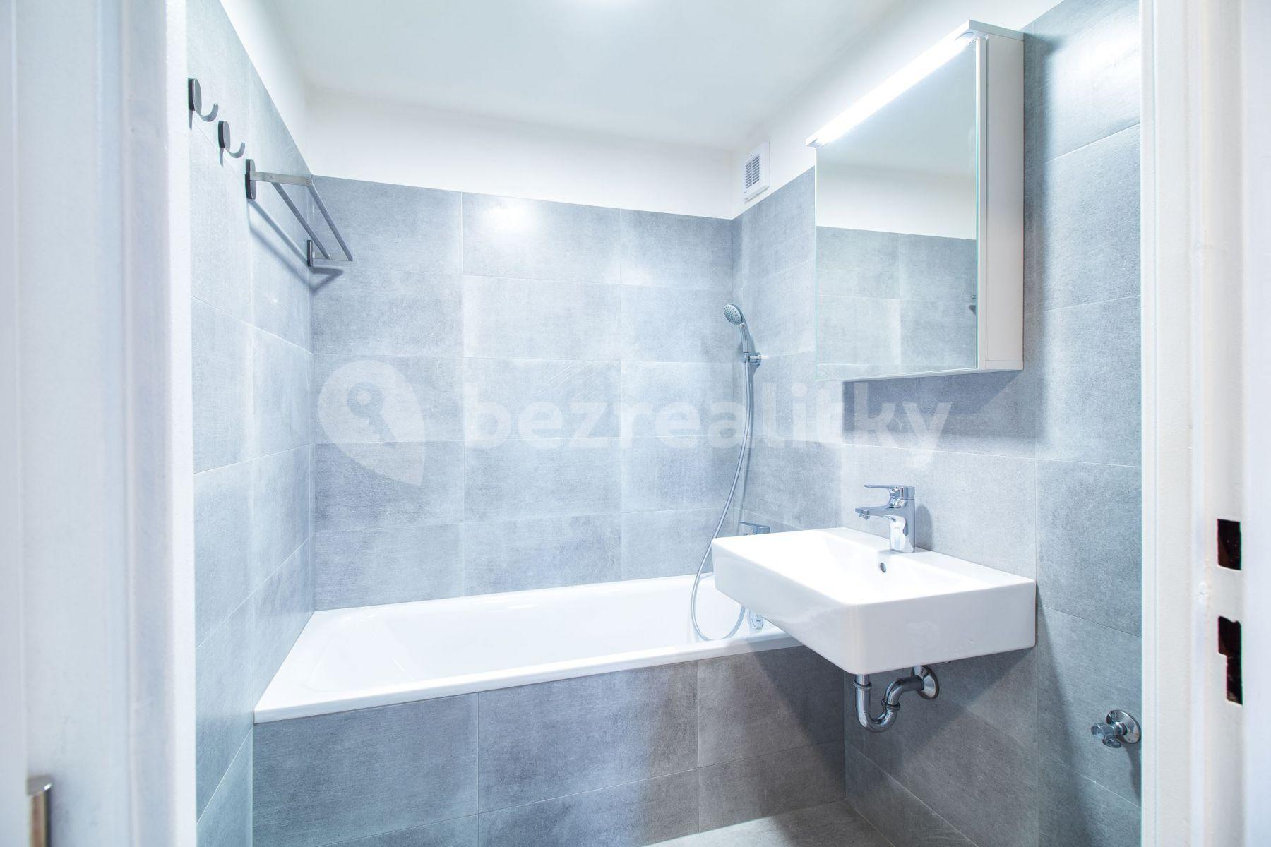 3 bedroom flat to rent, 98 m², Hodkovická, Liberec, Liberecký Region
