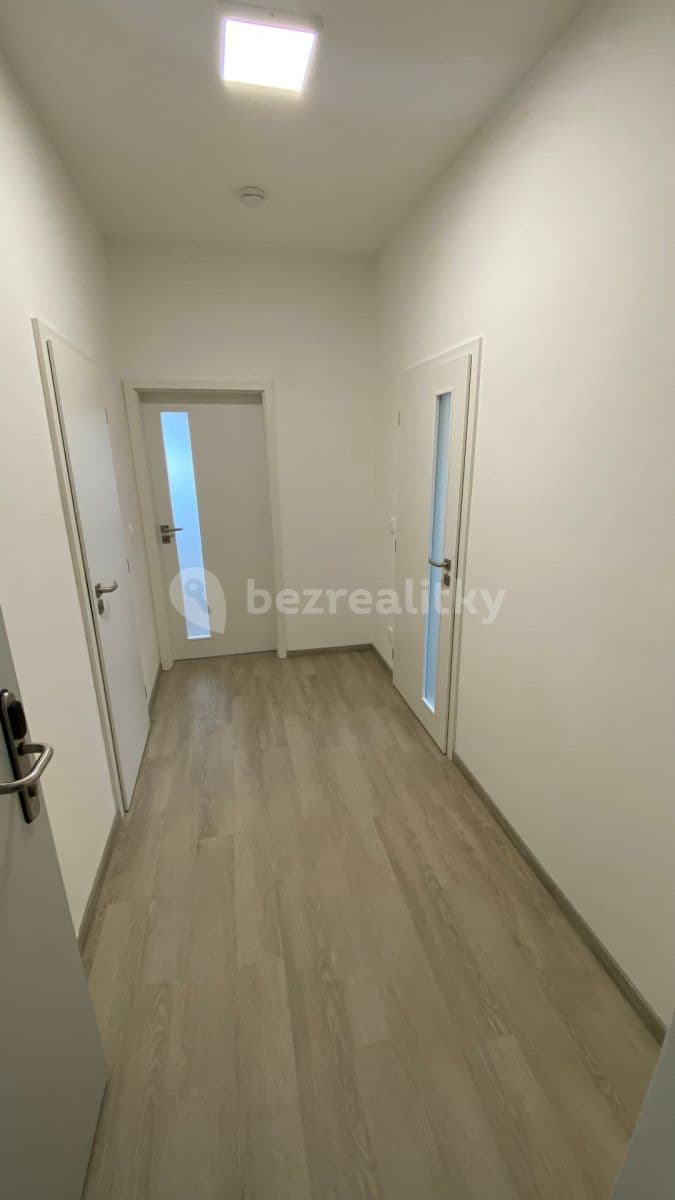 2 bedroom flat to rent, 52 m², Hronovská, Rtyně v Podkrkonoší, Královéhradecký Region