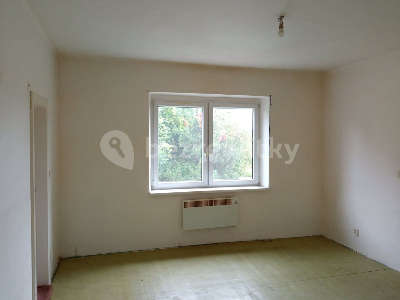 1 bedroom with open-plan kitchen flat to rent, 54 m², Porubská, Petřvald, Moravskoslezský Region
