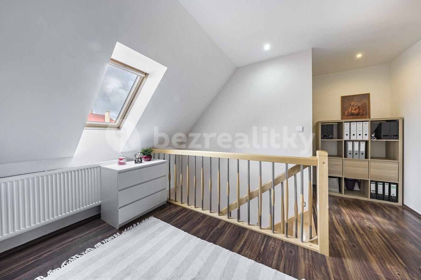 4 bedroom flat for sale, 144 m², U stadionu, Meziboří, Ústecký Region