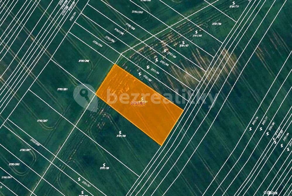 plot for sale, 2,601 m², Vracov, Jihomoravský Region