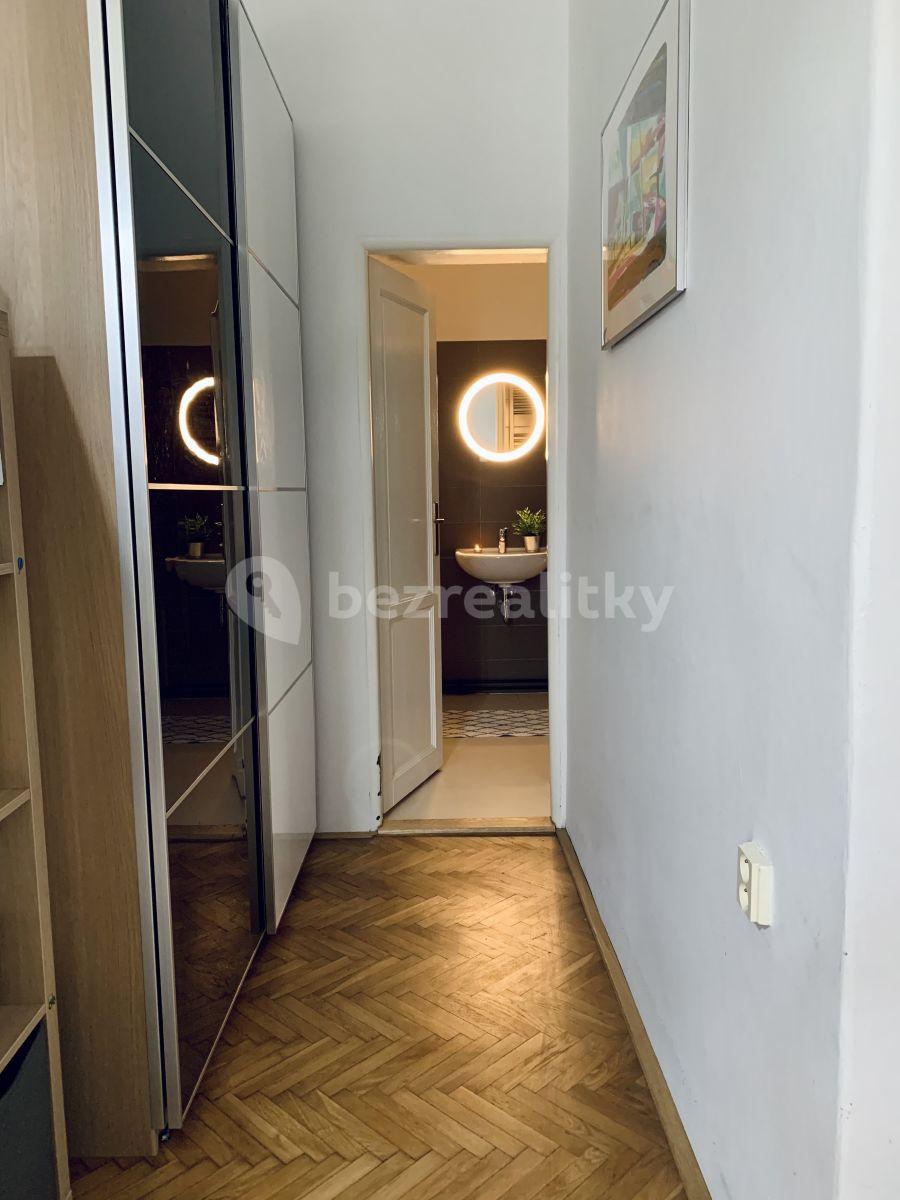 1 bedroom with open-plan kitchen flat to rent, 63 m², Hostivařská, Prague, Prague