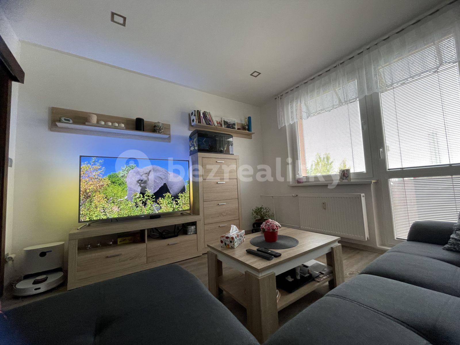 2 bedroom flat to rent, 54 m², Sídliště, Moravský Krumlov, Jihomoravský Region