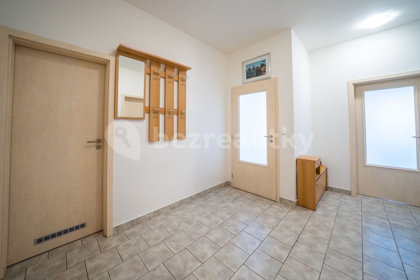 3 bedroom with open-plan kitchen flat for sale, 82 m², Silurská, Prague, Prague