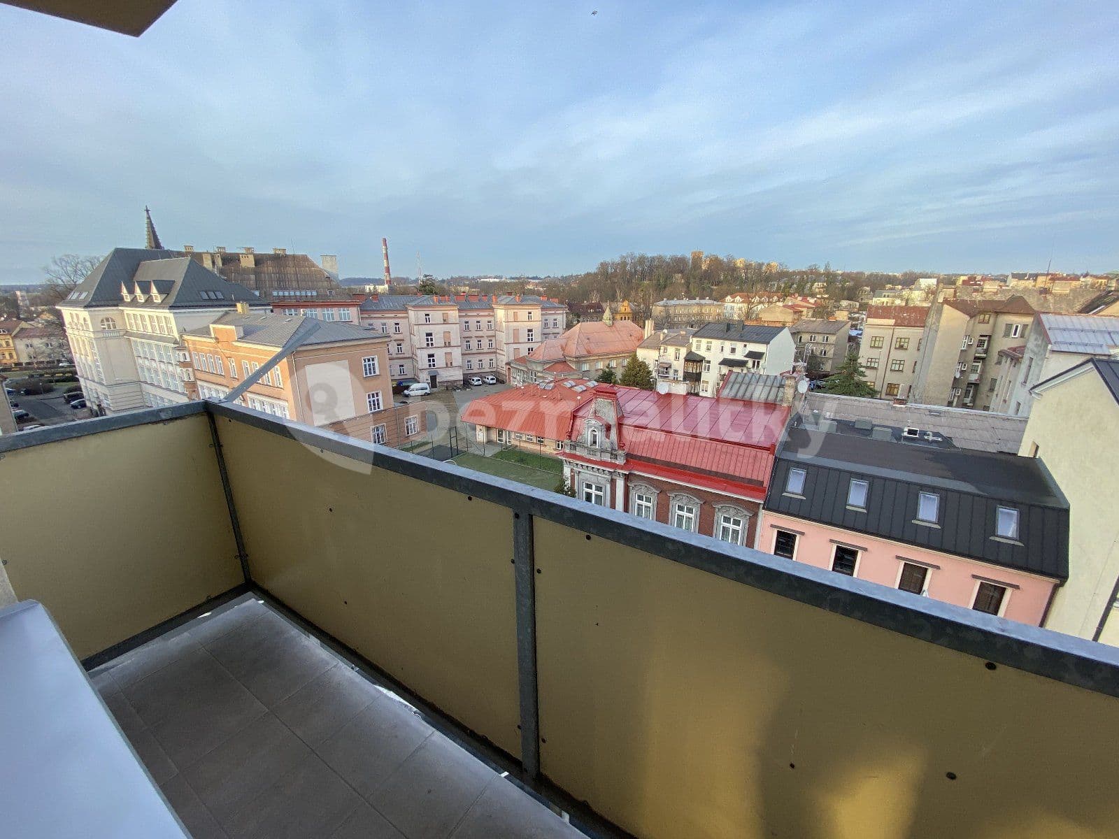 3 bedroom flat to rent, 74 m², Sokola-Tůmy, Český Těšín, Moravskoslezský Region