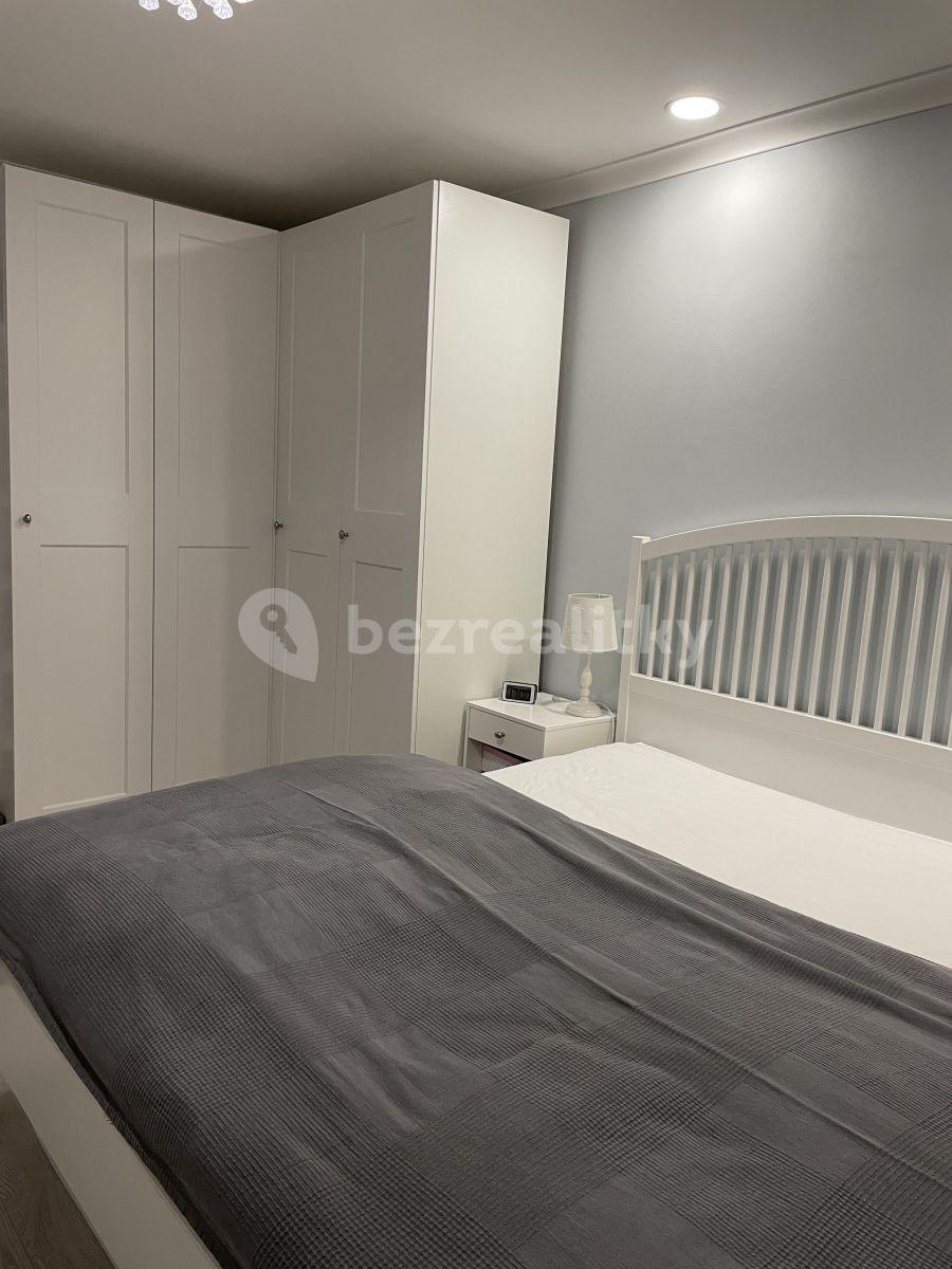 3 bedroom flat for sale, 80 m², Kamenný vrch, Chomutov, Ústecký Region
