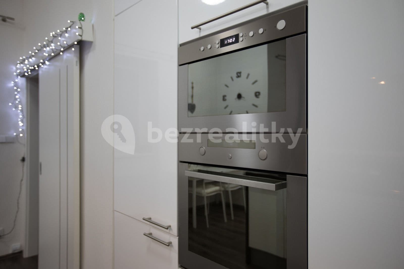 1 bedroom with open-plan kitchen flat for sale, 57 m², Komenského, Olomouc, Olomoucký Region