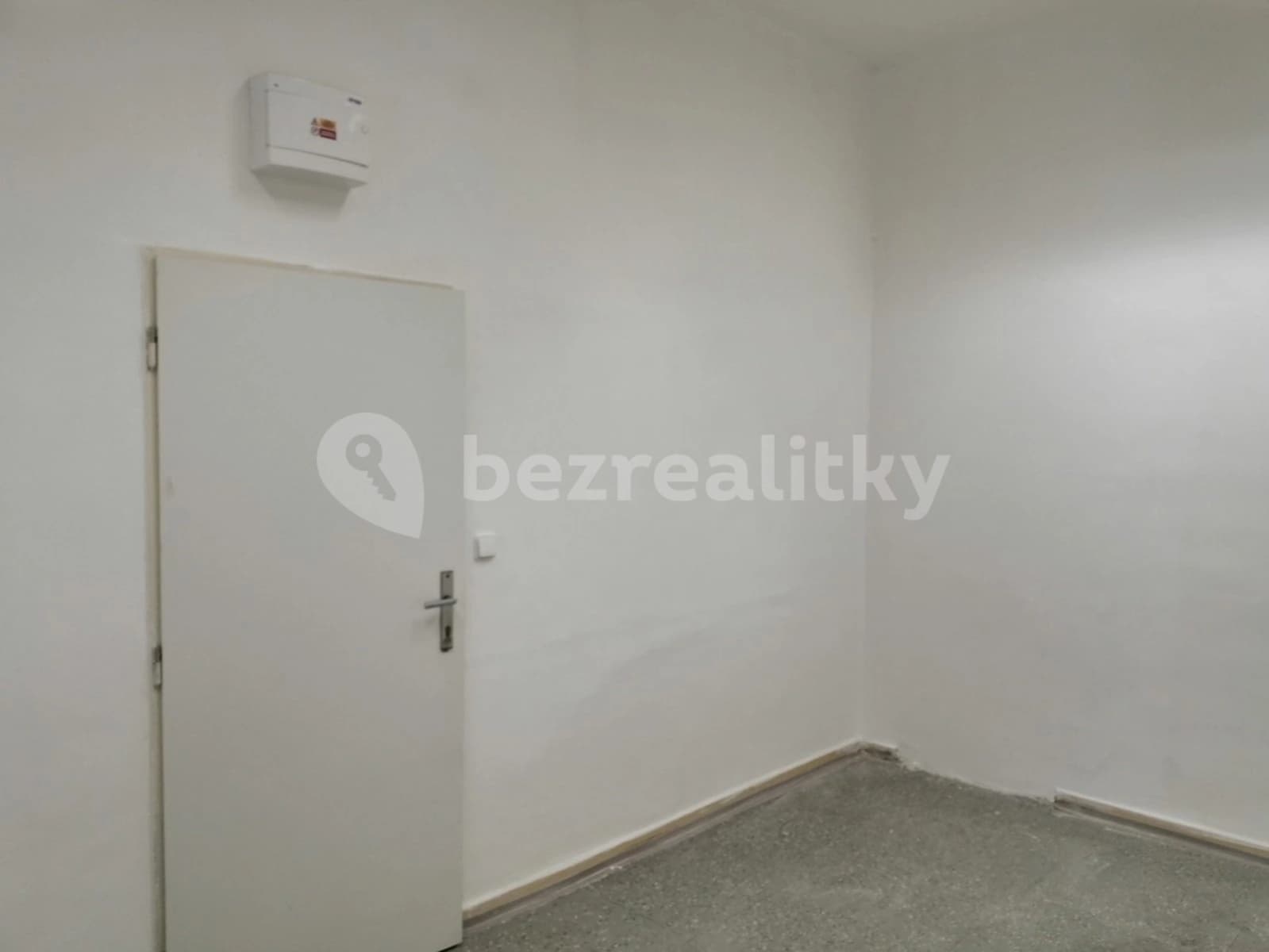 non-residential property to rent, 15 m², Jana Švermy, Havířov, Moravskoslezský Region