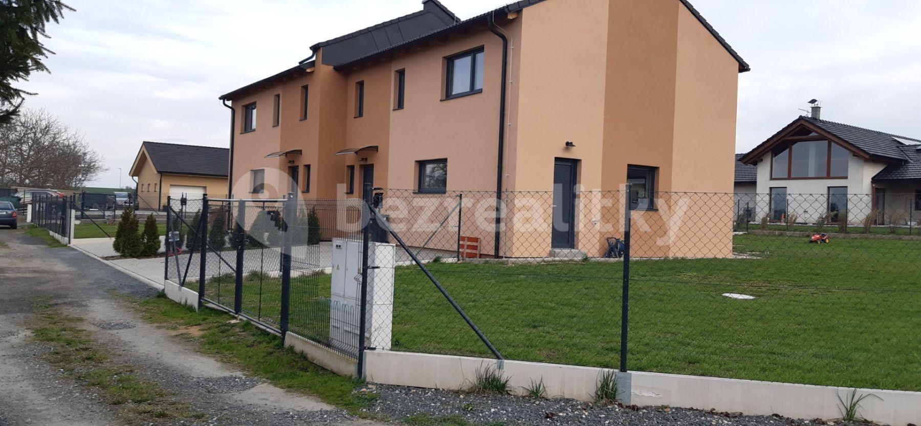 house to rent, 128 m², Bečváry, Středočeský Region