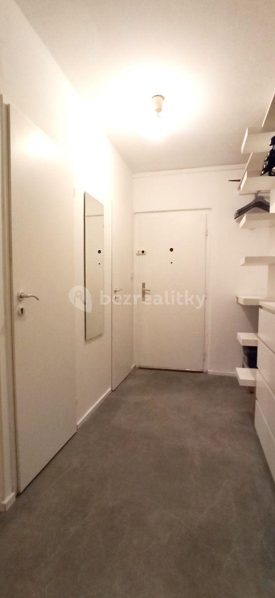 1 bedroom with open-plan kitchen flat to rent, 46 m², Kytlická, Prague, Prague