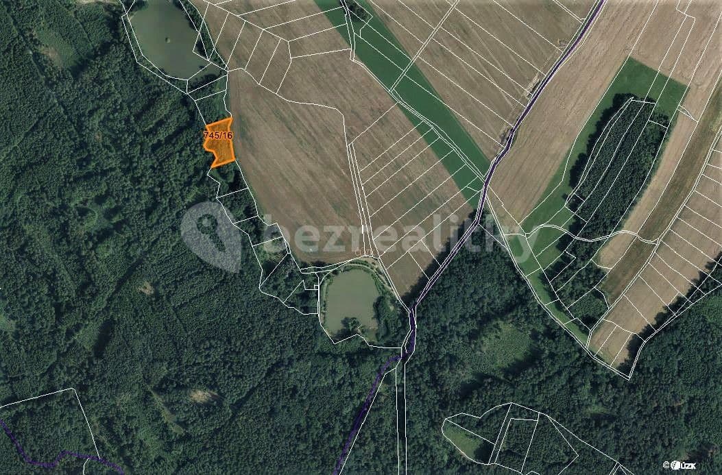 plot for sale, 3,307 m², Předhradí, Pardubický Region