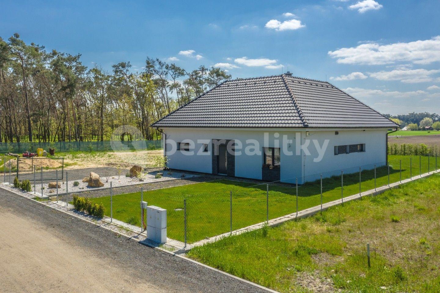 house for sale, 120 m², Konětopy, Středočeský Region