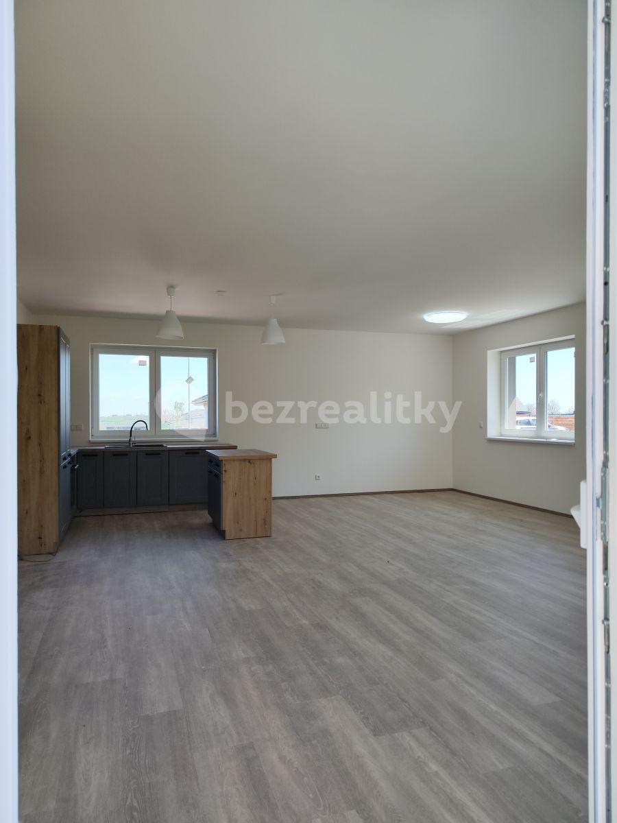 house to rent, 120 m², Tuřany, Středočeský Region