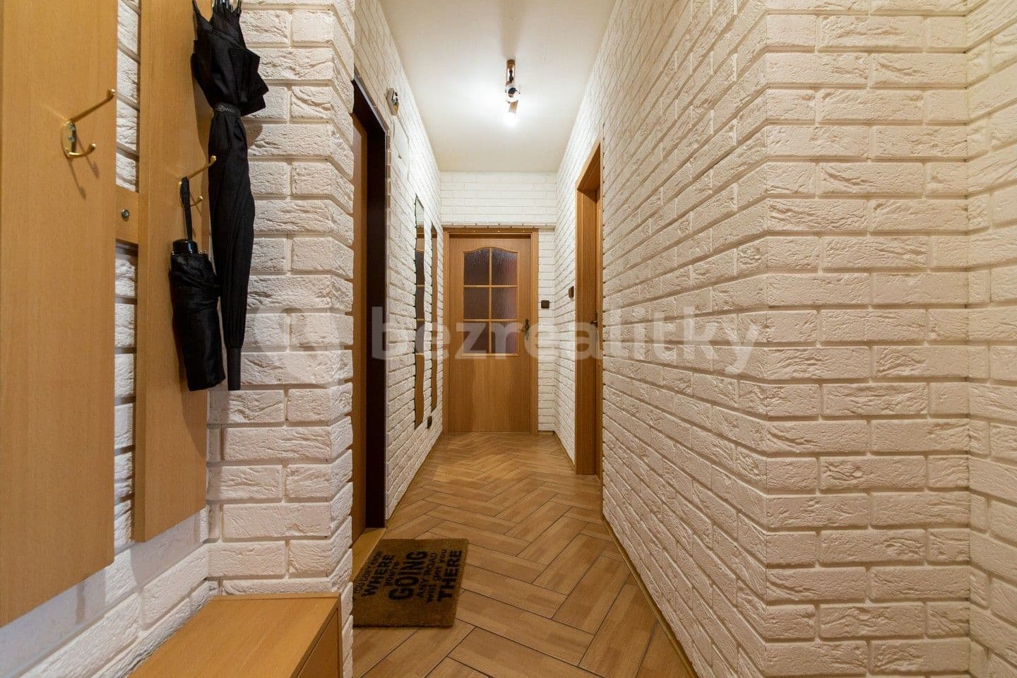 2 bedroom flat for sale, 62 m², Petrohradská, Kladno, Středočeský Region