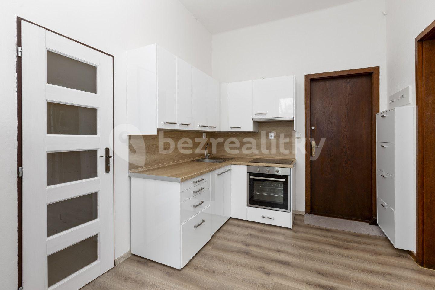 1 bedroom with open-plan kitchen flat for sale, 48 m², Nádražní, Svitavy, Pardubický Region