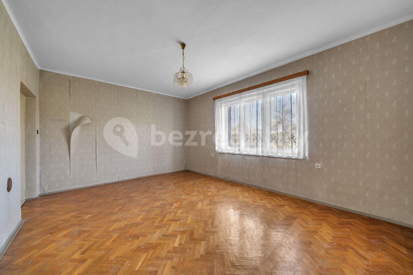 3 bedroom flat for sale, 89 m², Červený Kostelec, Královéhradecký Region