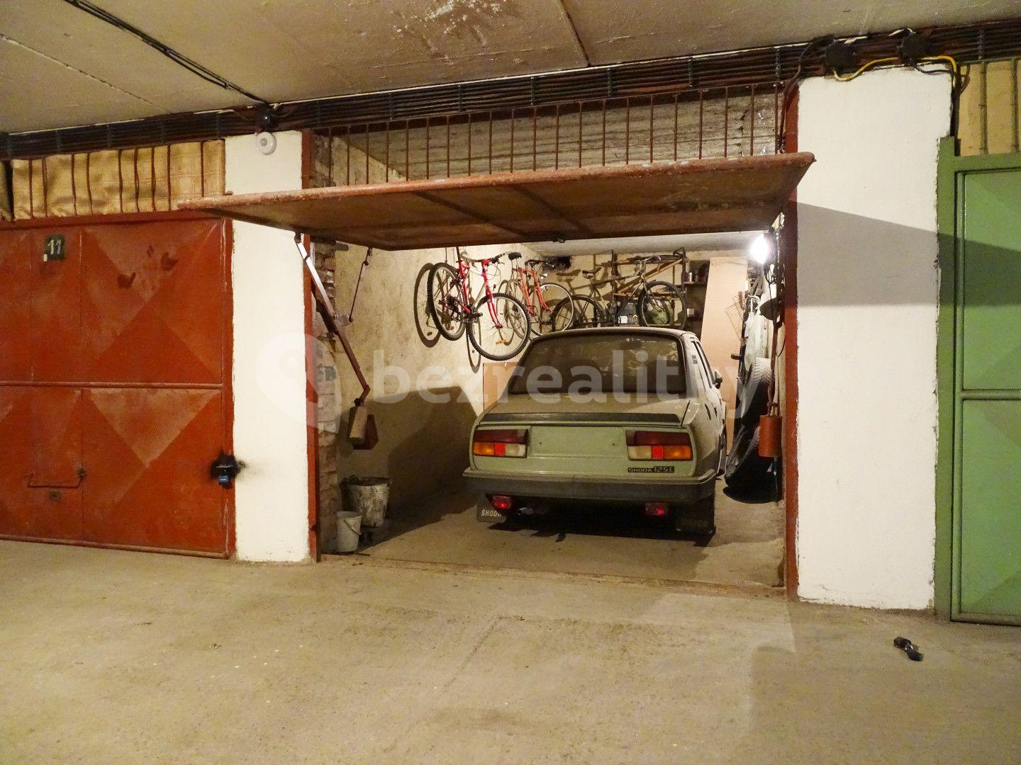 garage for sale, 16 m², Kladno, Středočeský Region