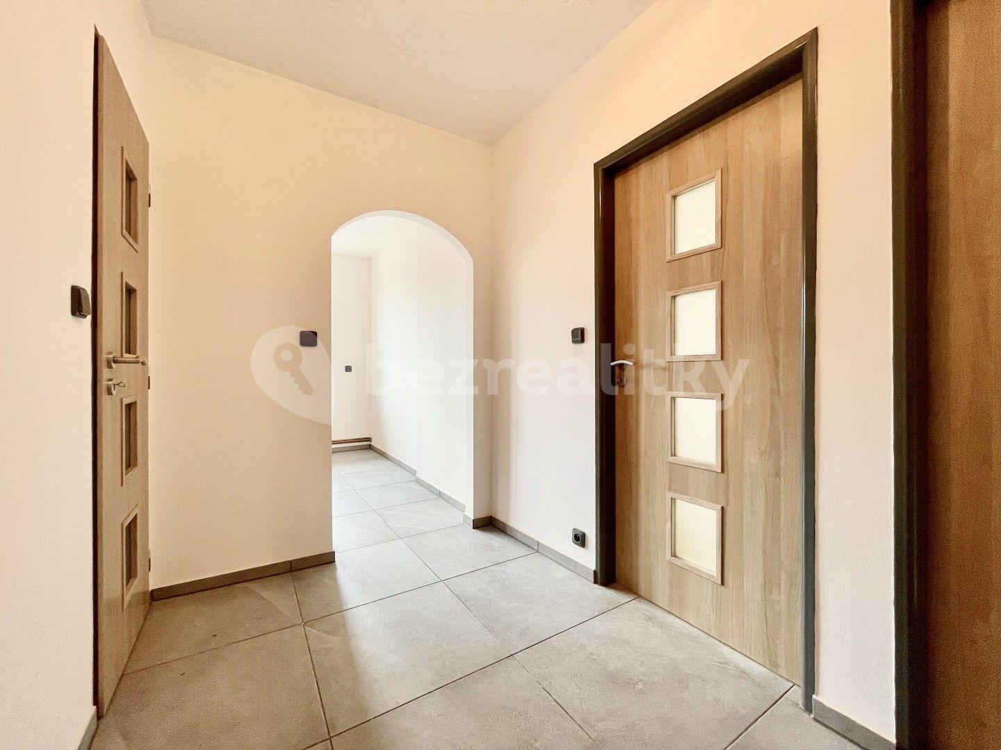 2 bedroom flat for sale, 55 m², Červená Voda, Pardubický Region