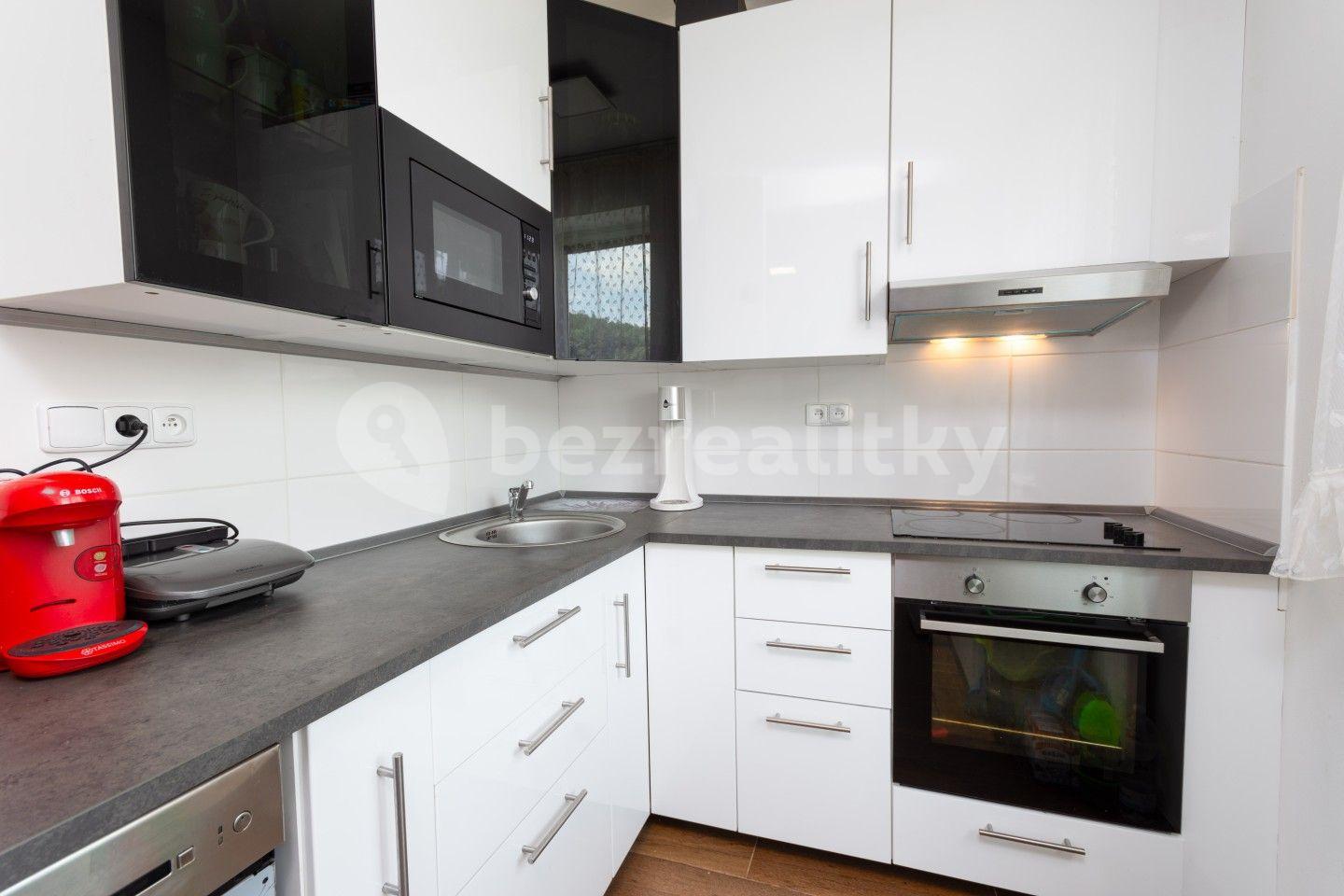 2 bedroom with open-plan kitchen flat for sale, 60 m², Lichnov, Moravskoslezský Region