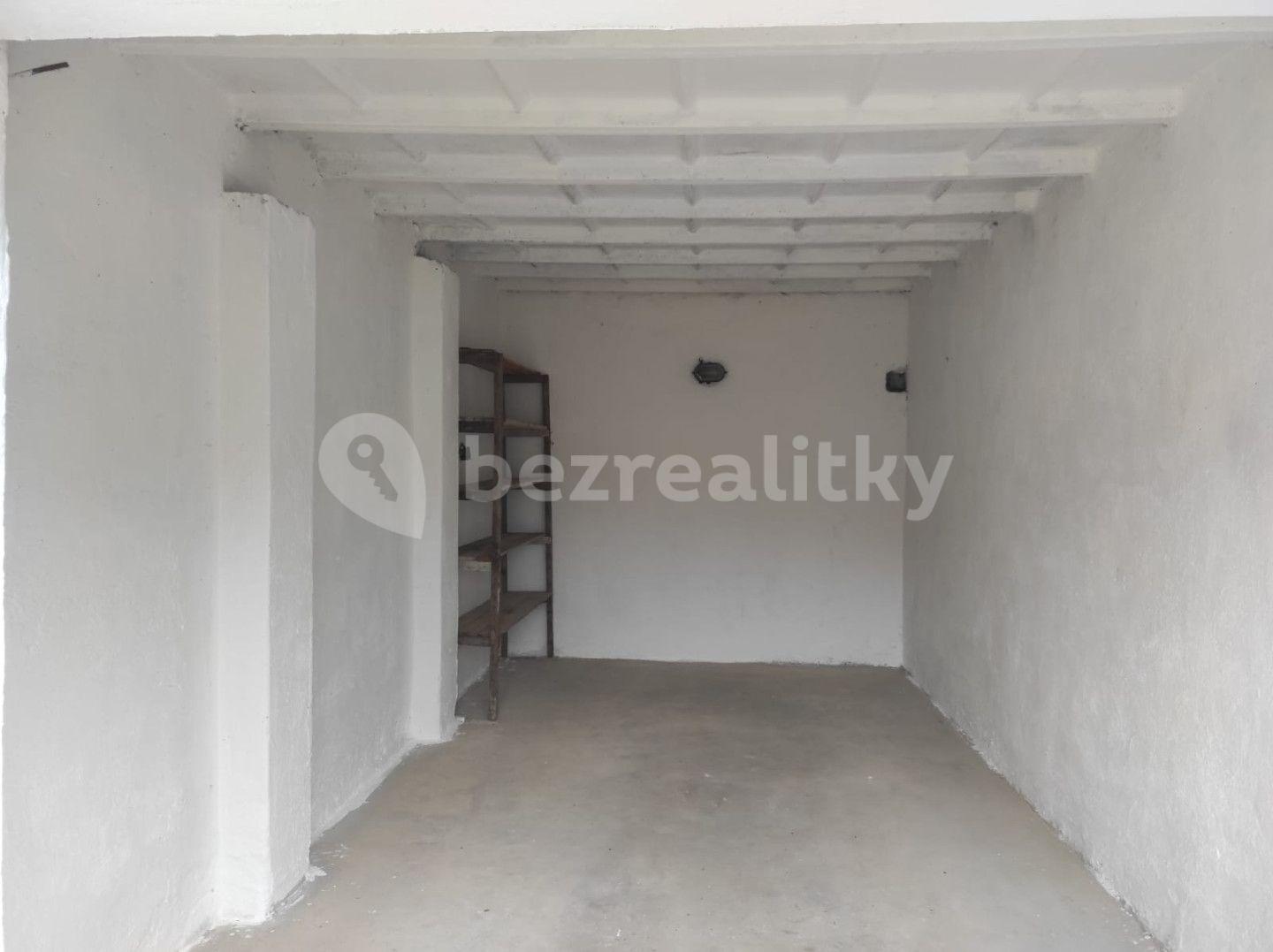 garage for sale, 18 m², Plzeň, Plzeňský Region