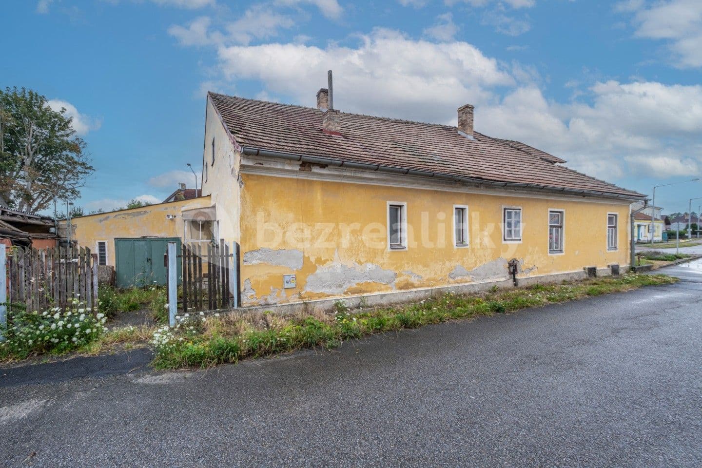 house for sale, 244 m², Štefánikova, České Velenice, Jihočeský Region
