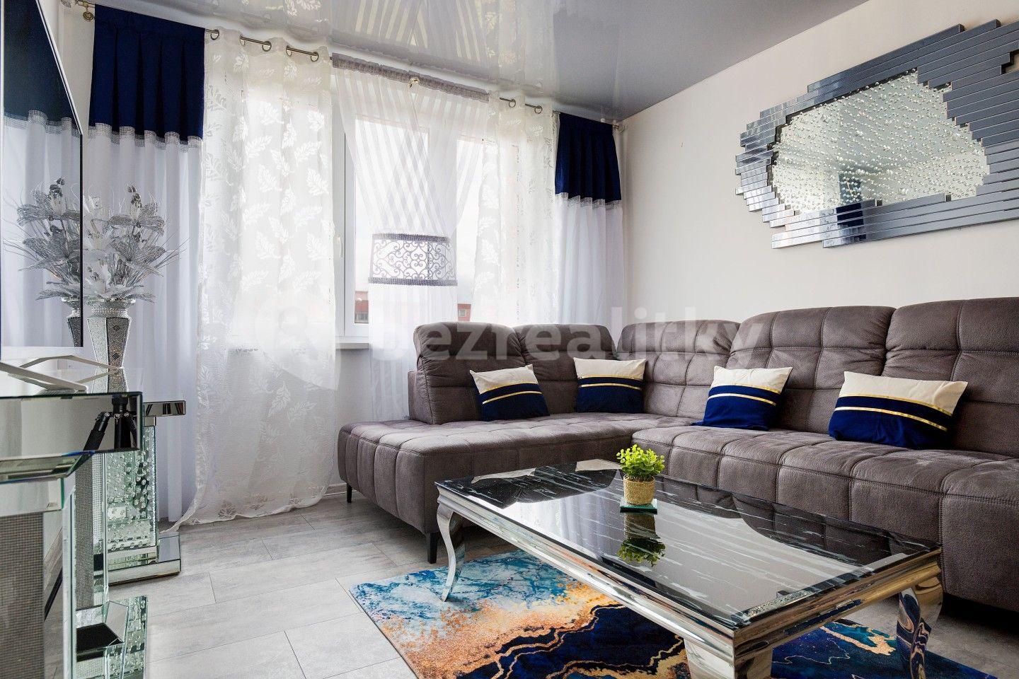 2 bedroom flat for sale, 52 m², Pod Břízami, Chomutov, Ústecký Region