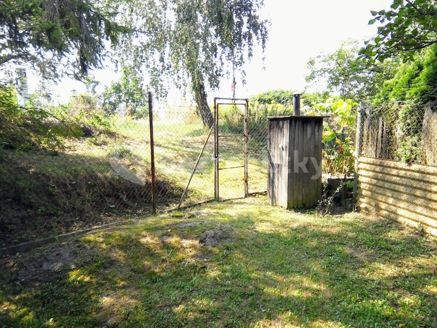 recreational property for sale, 200 m², Krnov, Moravskoslezský Region