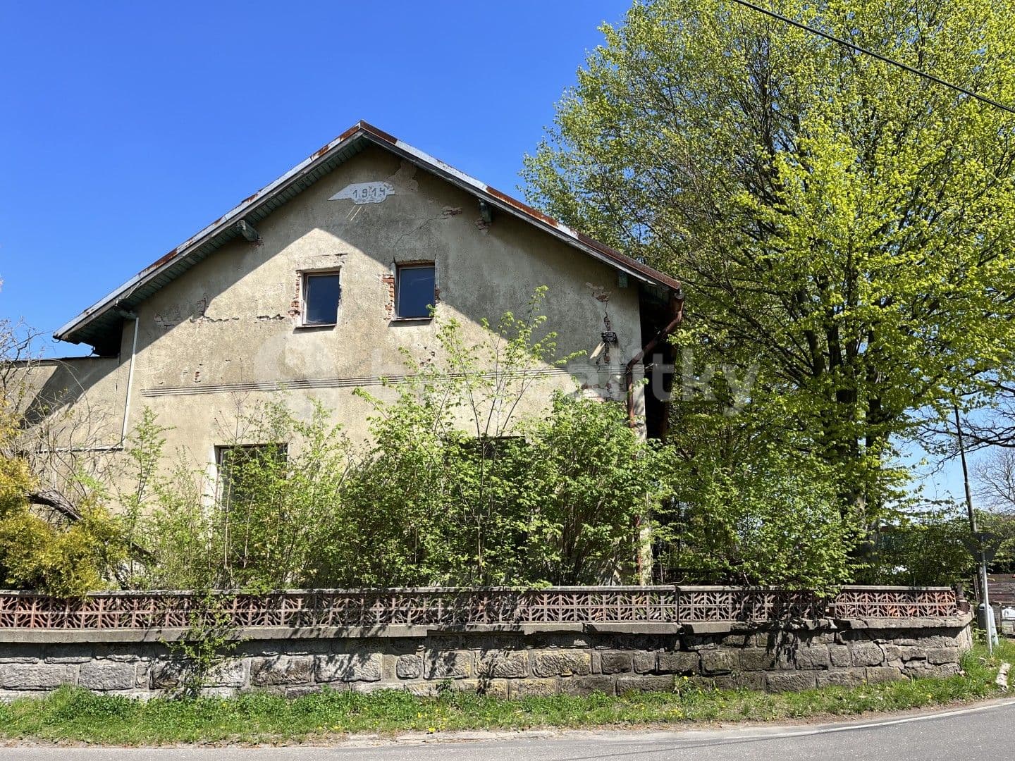 house for sale, 300 m², Bělá pod Bezdězem, Středočeský Region