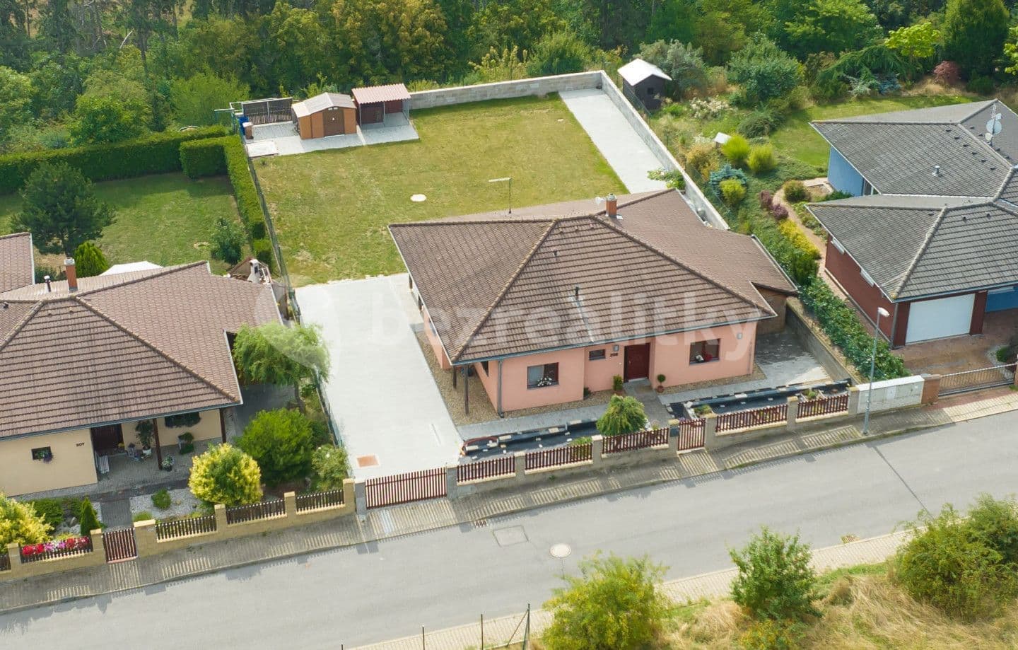 house for sale, 130 m², Na Výsluní, Králův Dvůr, Středočeský Region