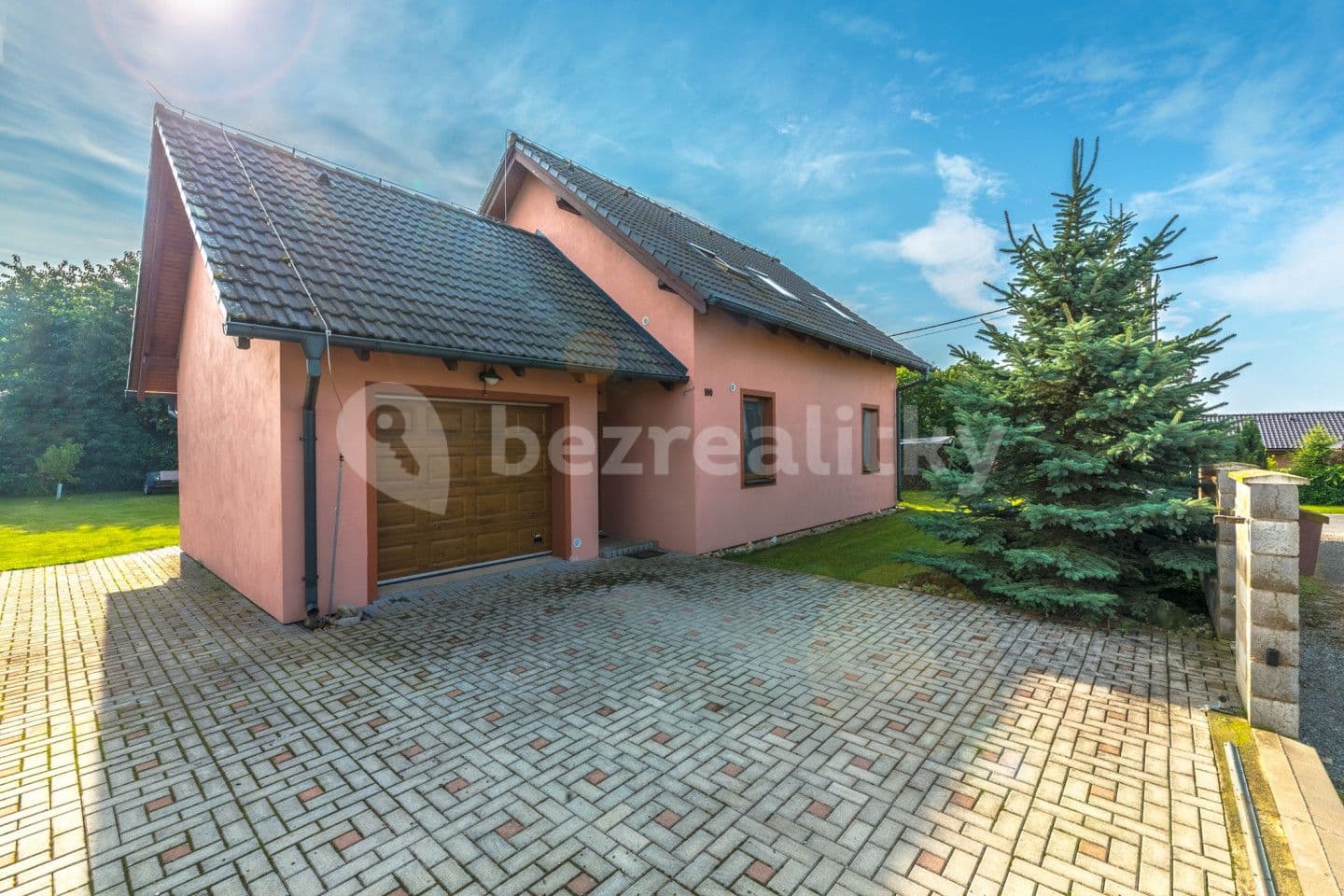 house for sale, 126 m², Loukov, Středočeský Region