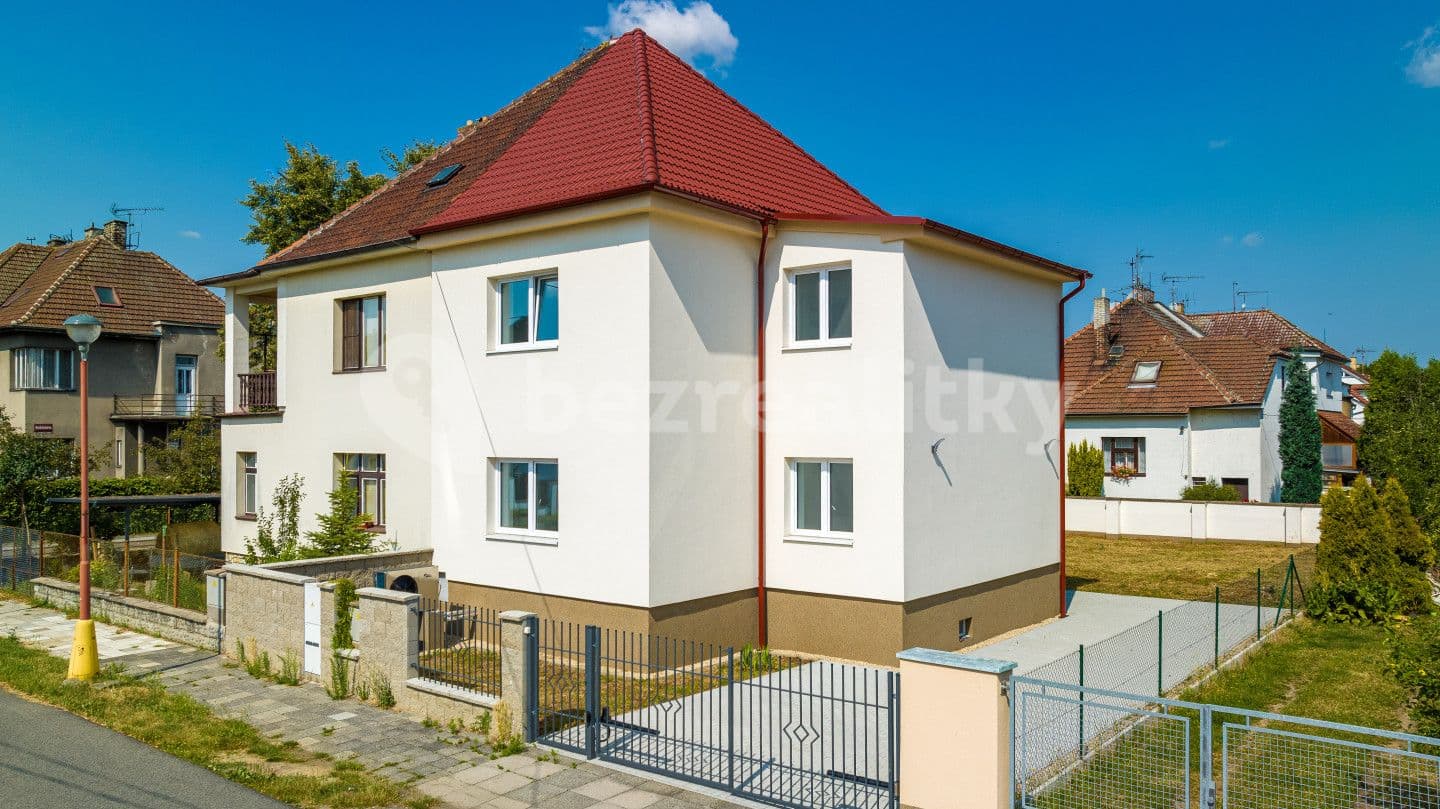 house for sale, 116 m², K. Čapka, Poděbrady, Středočeský Region
